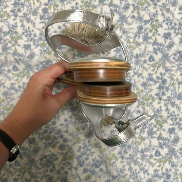 Michael Kors Sandals - Picture 5 of 9